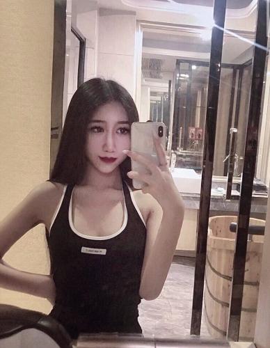 亲身体验性感风Sao会玩的美女琪琪